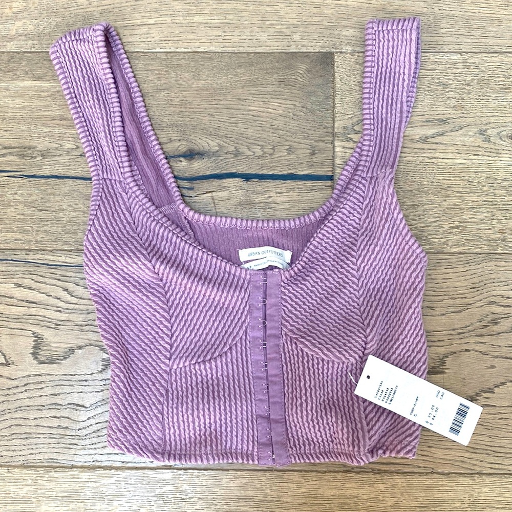 NWT! ⭐️ Urban Outfitters purple crop rib tank with eyelet closure size S
